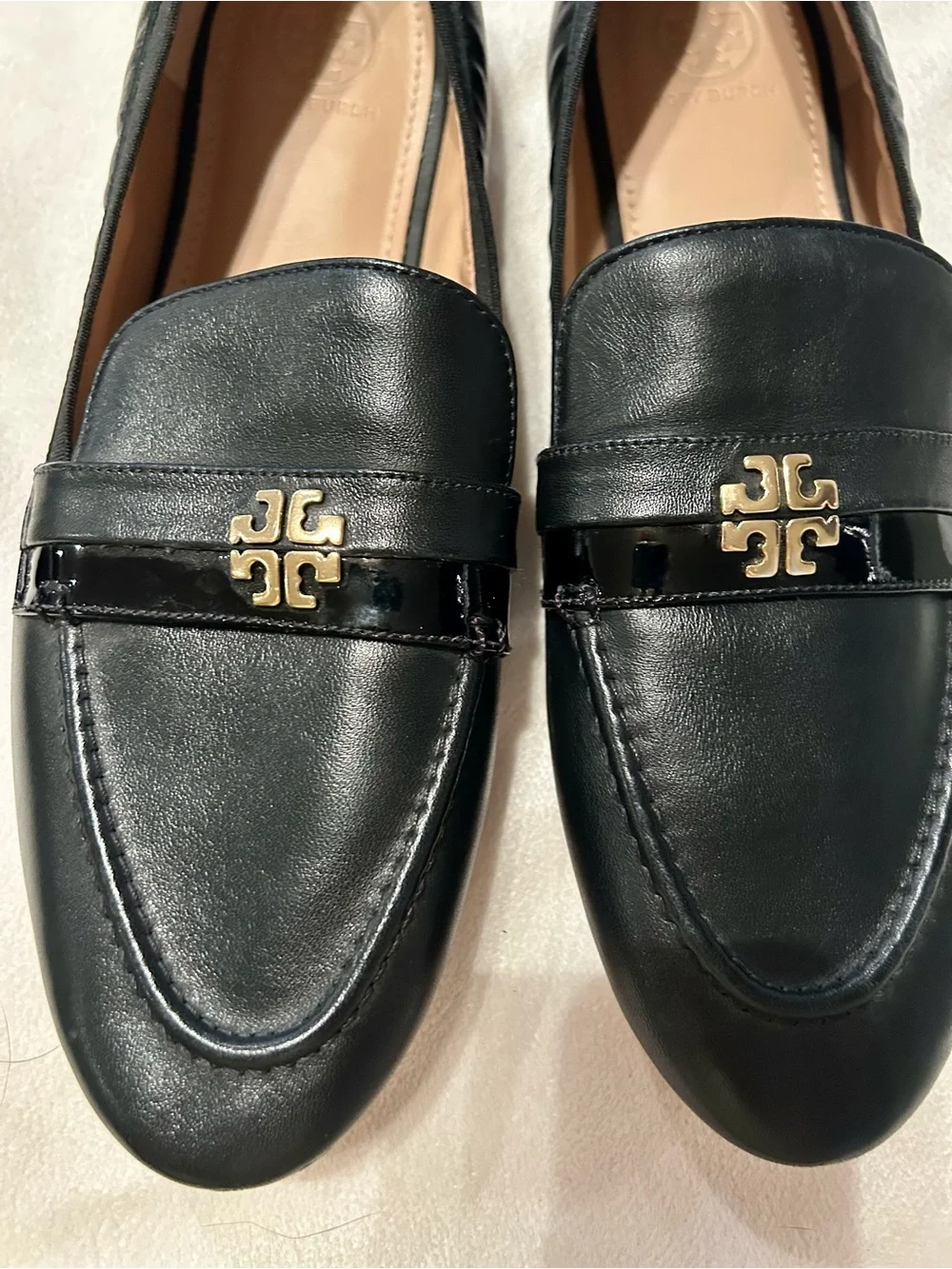 Tory Burch Black Leather Jolie Loafers with Gold Logo Sz 9.5